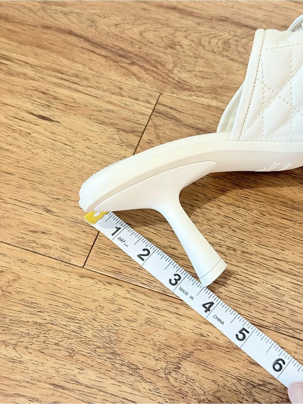 Christian Dior Paris Ivory Quilted Mule Heels EU 38.5 US 8.5
